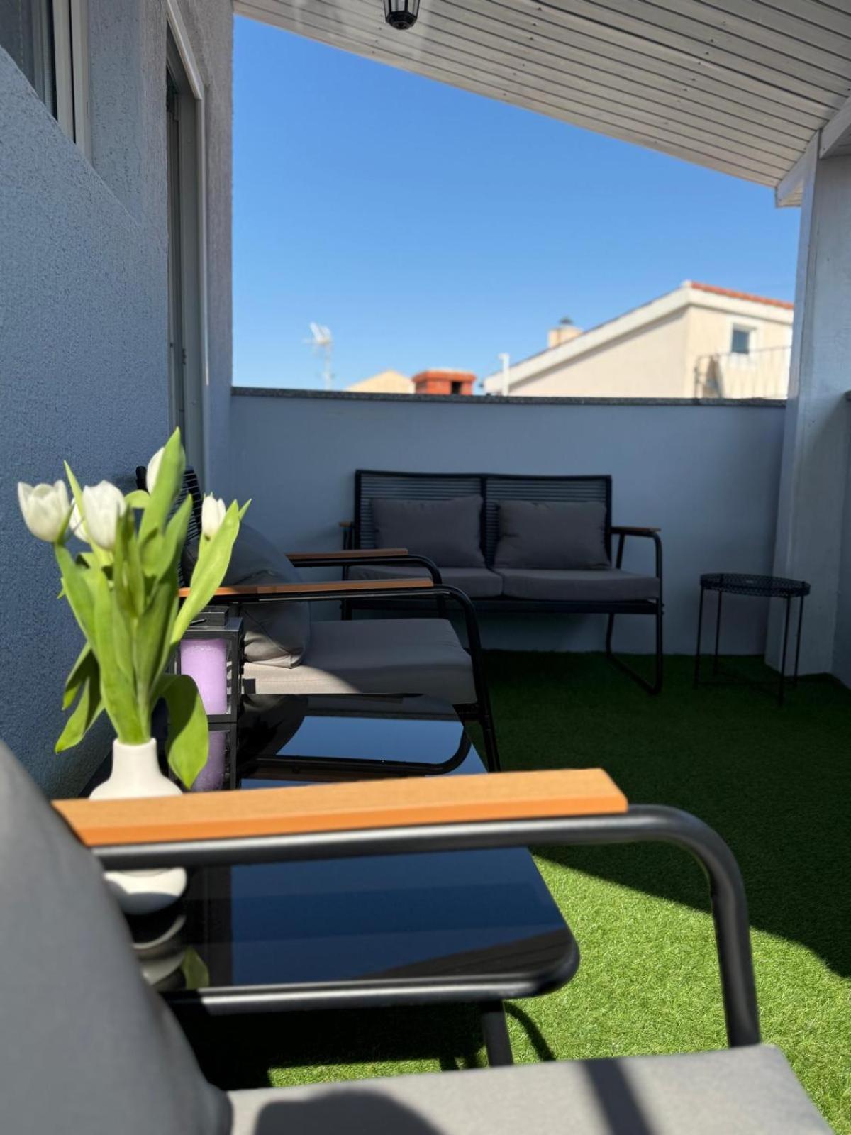 Vacation Home Kovachnica Връбник Екстериор снимка